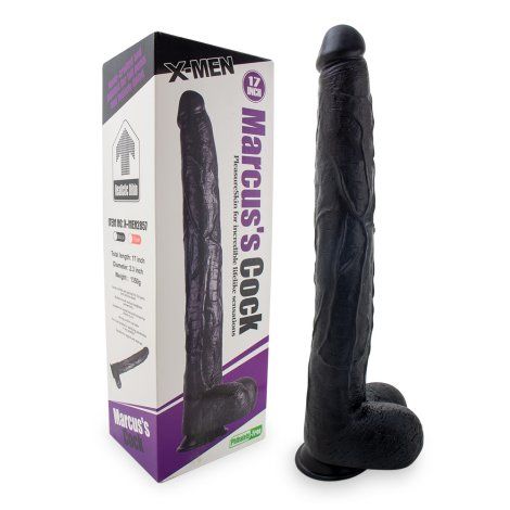 Consolador gigante negro marcus's cock
